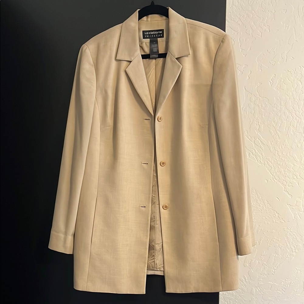 Liz Claiborne Women's Cream Blazer